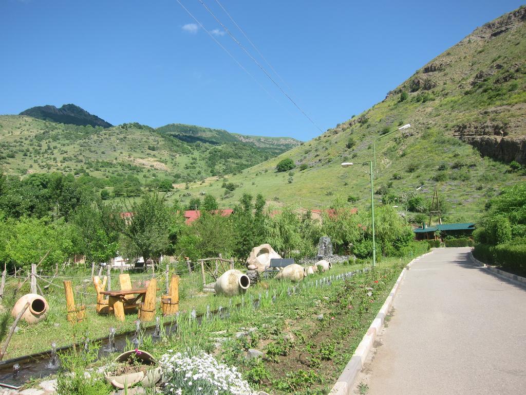 Lucytour Hotel Hermon Екстер'єр фото